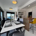 White Pearl - New * Grebaštica