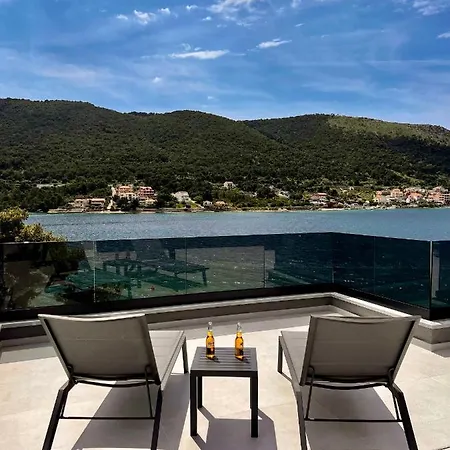 White Pearl - New Apartament Grebaštica