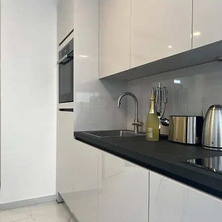 White Pearl - New شقة