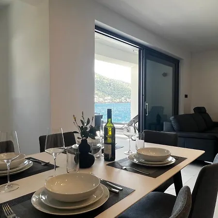 White Pearl - New Apartament Grebaštica