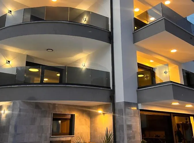 White Pearl - New * Grebaštica